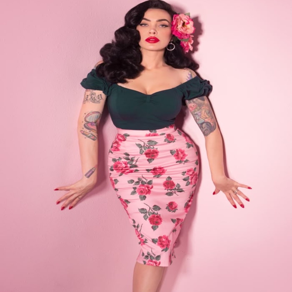 Rare - Vixen Pencil Skirt in Pink Vintage Roses - Vixen by Micheline Pitt